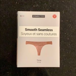 Lululemon Smooth Seamless Thong